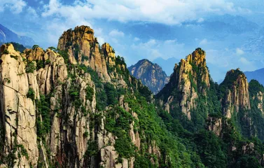 五岳至尊话泰山