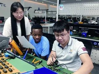 梁攀：青春攀登不止步3