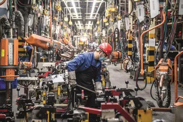 中国定调明年经济工作专家解读政策取向新信号1
