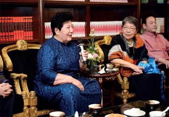 著名歌唱家德德玛去世:草原夜莺飞走了2