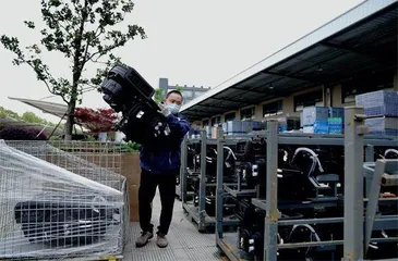 疫中重启:修复汽车供应链1