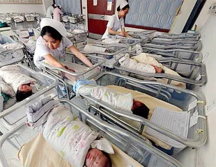 生育率下降,产科“卷起来了”3