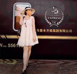 豪华列车“试水”高端游:万元票价值吗1