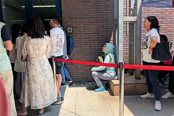 陆铭：户籍制度改革攻坚战在特大城市和超大城市