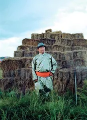 重拾故乡:影像中的当代内蒙古6