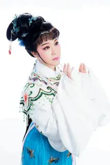方亚芬：放慢节奏，用心丈量生活2