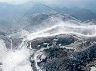 明明在南方,非要玩冰雪5