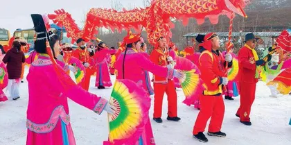 实践站里迎新春　和美乡村幸福年