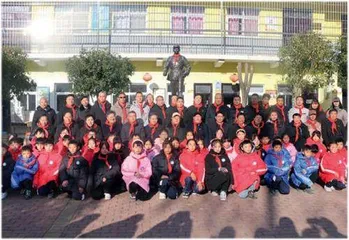 雷锋精神情暖冬至公益助学爱洒山乡