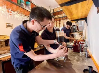 何永，用爱点亮盲人的心灯
