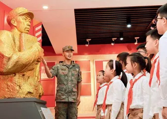 徐州：军地同上一堂思政课