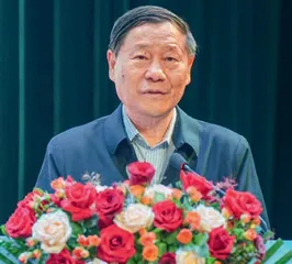 大力弘扬雷锋敬业乐业兴业专业创业的职业精神