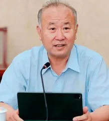 雷锋精神火爆大学生第二课堂