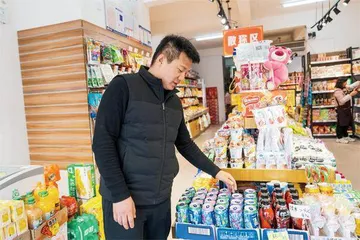 “刺死辱母者”8年后,走进于欢的新生活1