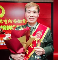 莫道桑榆晚 为霞尚满天