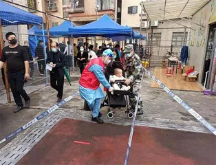 学雷锋，抗疫情东莞有这样一抹“迷彩绿”