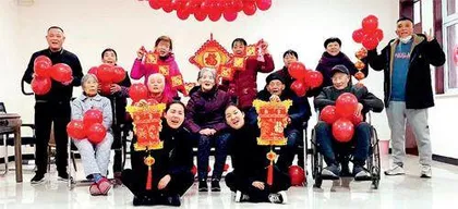 河南95后小伙与“网红养老院”的故事