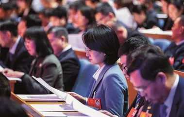 坚定扛牢“走在前、挑大梁”使命担当 奋力谱写中国式现代化山东篇章 省十四届人大三次会议隆重举行4