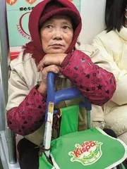 地铁里的中国人5