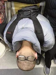 地铁里的中国人10