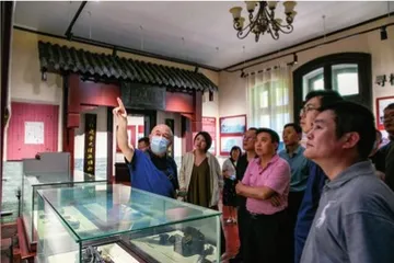 124岁“时代邮递员”的自我成长1