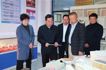 履职担使命 实干谱新篇1