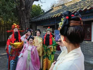 旅行消费“加减法”，钱都花在了哪里？3