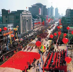 每个人心中都有一条“泉城路”