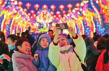 春节是一条长长的铁轨1