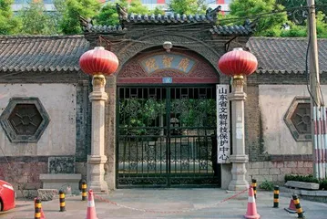 走出深院