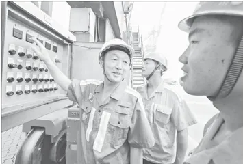 “人民工匠”许振超：少年理想终成现实1