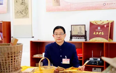 赵向阳：做人如竹 向上就好