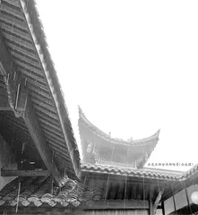 会龙庄遇雨