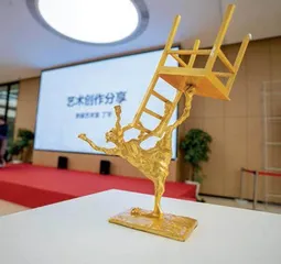 “归心绘华彩”,画笔馈申城3