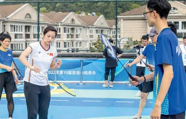 羽毛球,让“上班人”放下了人设包袱2