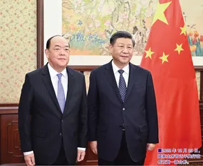 特首賀一誠北京述職 獲習近平主席、李克強 總理高度支持和肯定