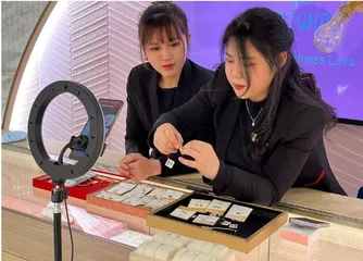 政企聯動,澳門零售產業尋突破3