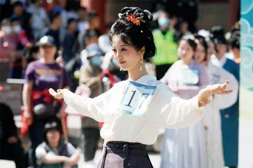 “史上最火五一”之后旅游业全面复苏了?3