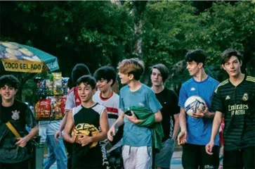 住在巴西的最初两周 习惯两天工作五天周末2