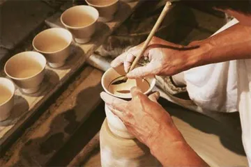 青花瓷晕开于深海1