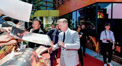 奥本海默是普罗米修斯,诺兰是西西弗斯1