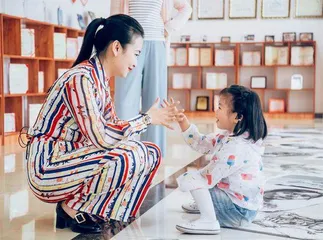 张超凡:一只手也能撑起一片天1