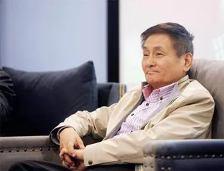 叶辛：两副目光关照上海