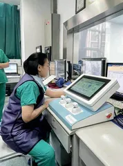 下一个“达芬奇”?中国企业抢滩血管介入机器人市场3