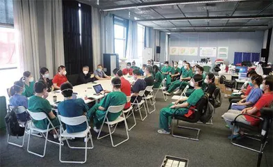 方舱医院里,广场舞是怎么跳起来的1