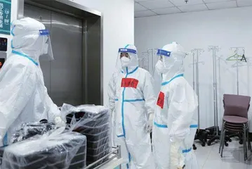 定点医院:96小时改建成“安全岛”2