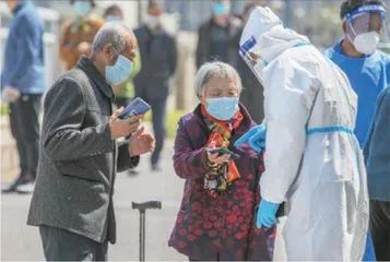 疫情围城之下,是否老有所依?1