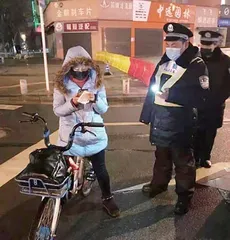 95后化验员甘如意：坚守在一线
