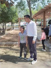 “白发校长”张鹏程爆红后,我在主动降热度3