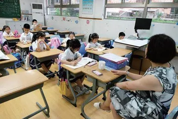 校内课后托管,最难适应的不是孩子2